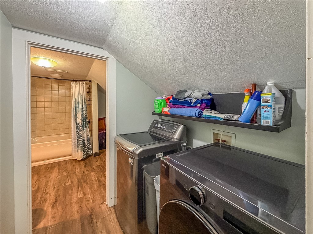 220 4th Street Property Photo 30