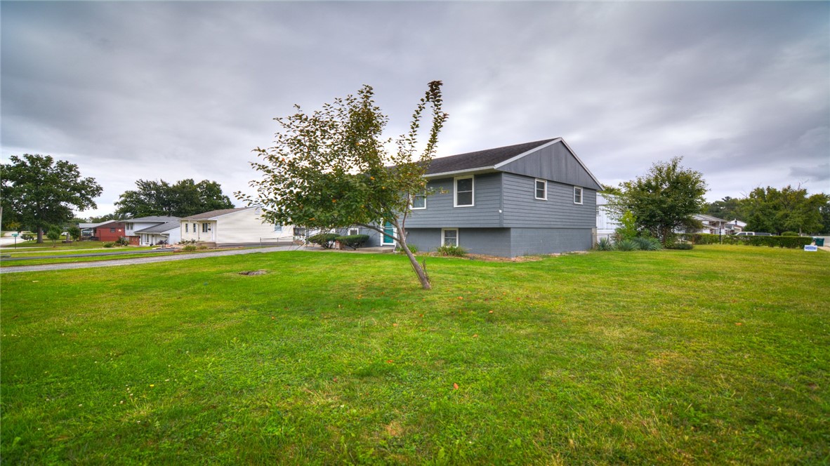 3109 E Maryland Street Property Photo 2