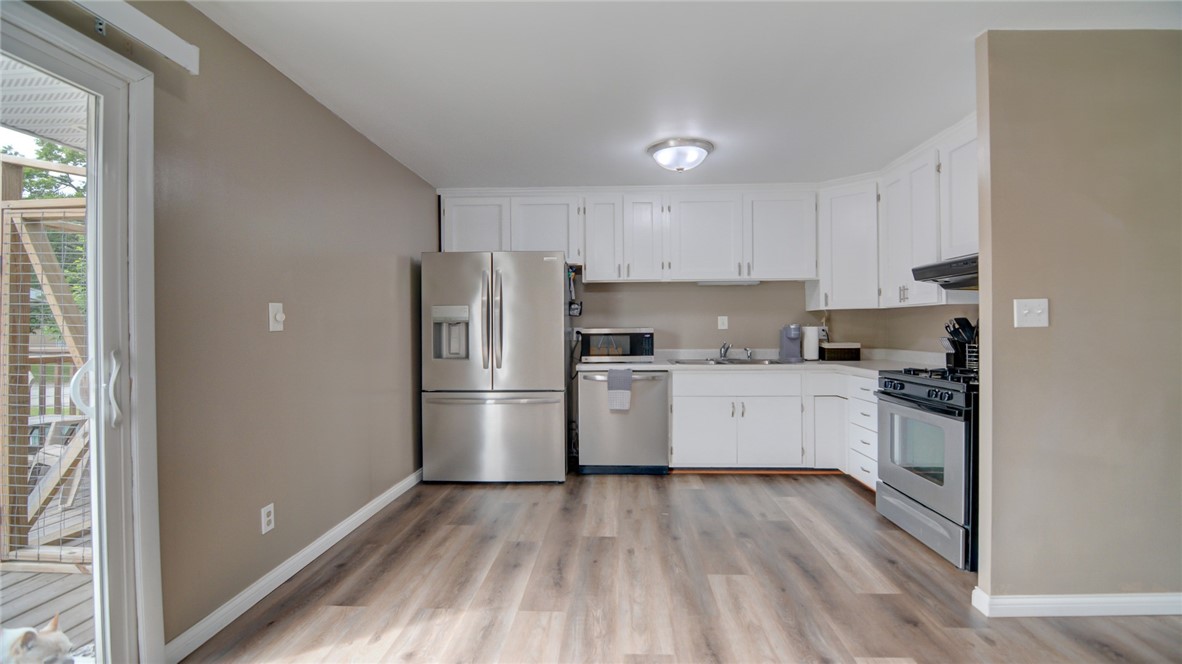 3109 E Maryland Street Property Photo 6