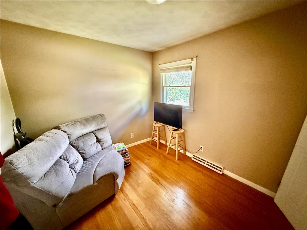 4062 Sheffield Drive Property Photo 10