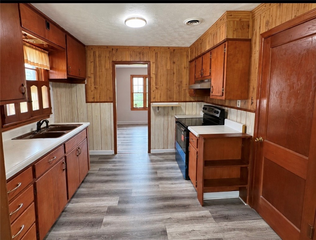 3950 Bayview Drive Property Photo 11