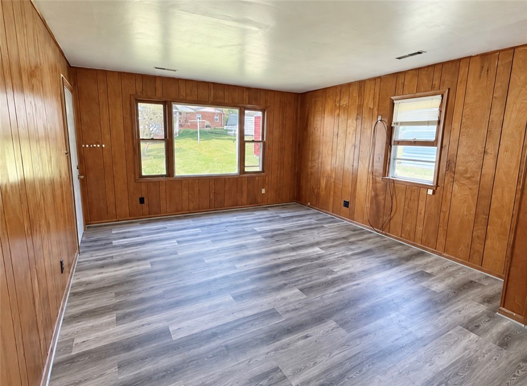 3950 Bayview Drive Property Photo 12