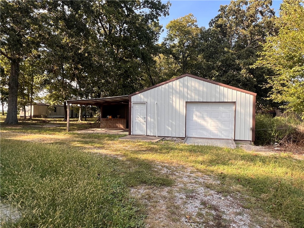 4803 Walnut Hill Road Property Photo 8