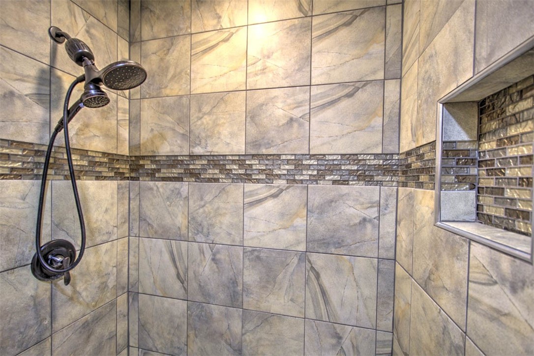 1717 Cr 400e Property Photo 19