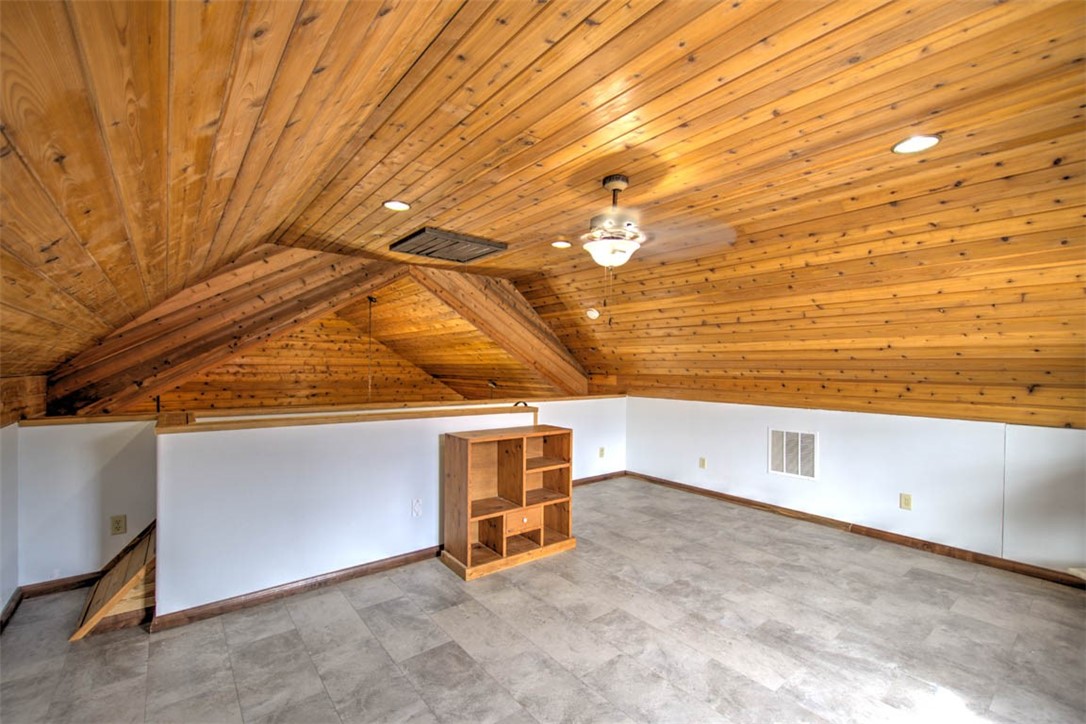 1717 Cr 400e Property Photo 22