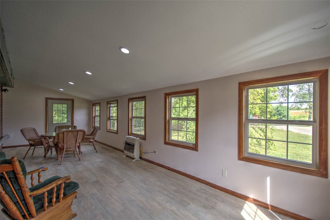 1717 Cr 400e Property Photo 25