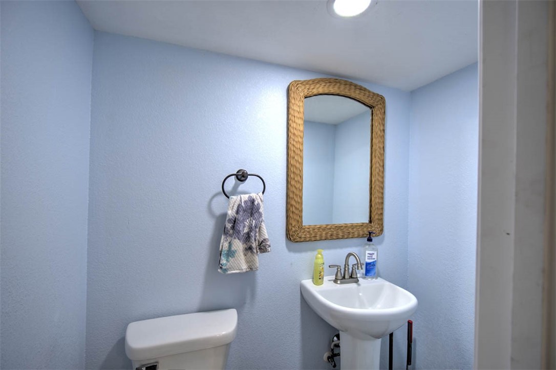 1717 Cr 400e Property Photo 37