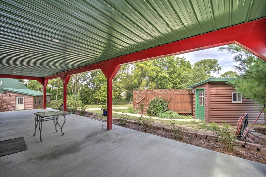 1717 Cr 400e Property Photo 40