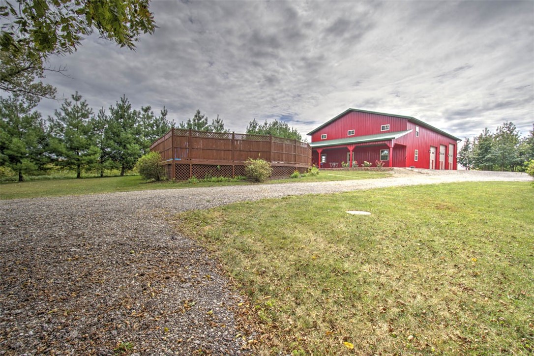1717 Cr 400e Property Photo 43