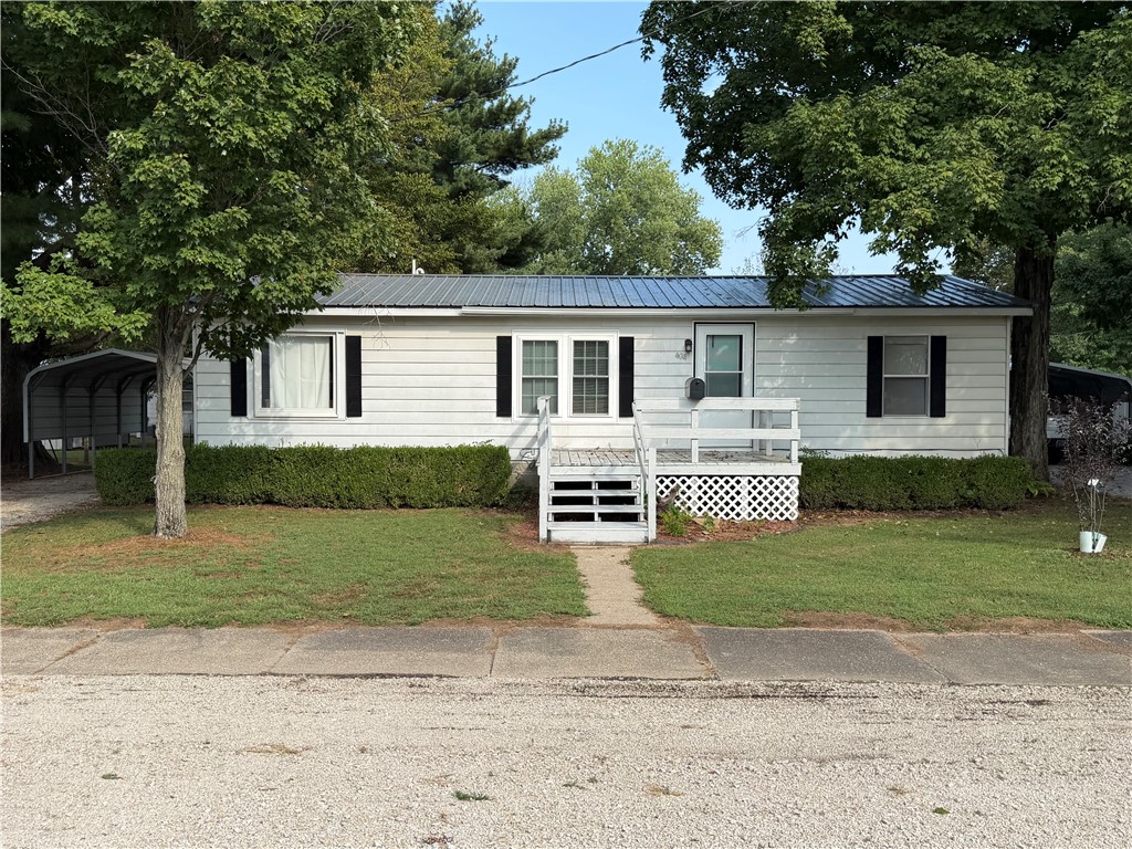 404 S Lincoln Street Property Photo 1
