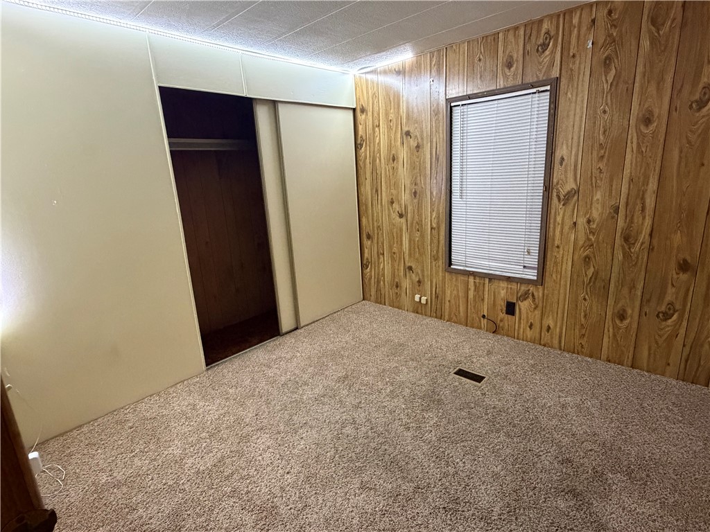 404 S Lincoln Street Property Photo 15