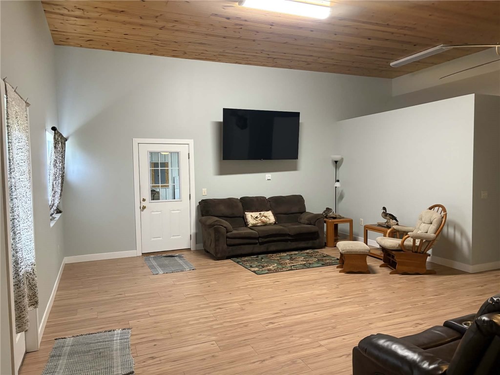 7399 N 800th Street Property Photo 5