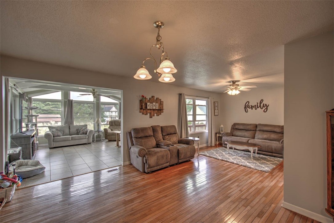 2797 Deerpath Park Drive Property Photo 6