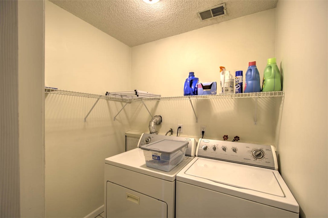 2797 Deerpath Park Drive Property Photo 22