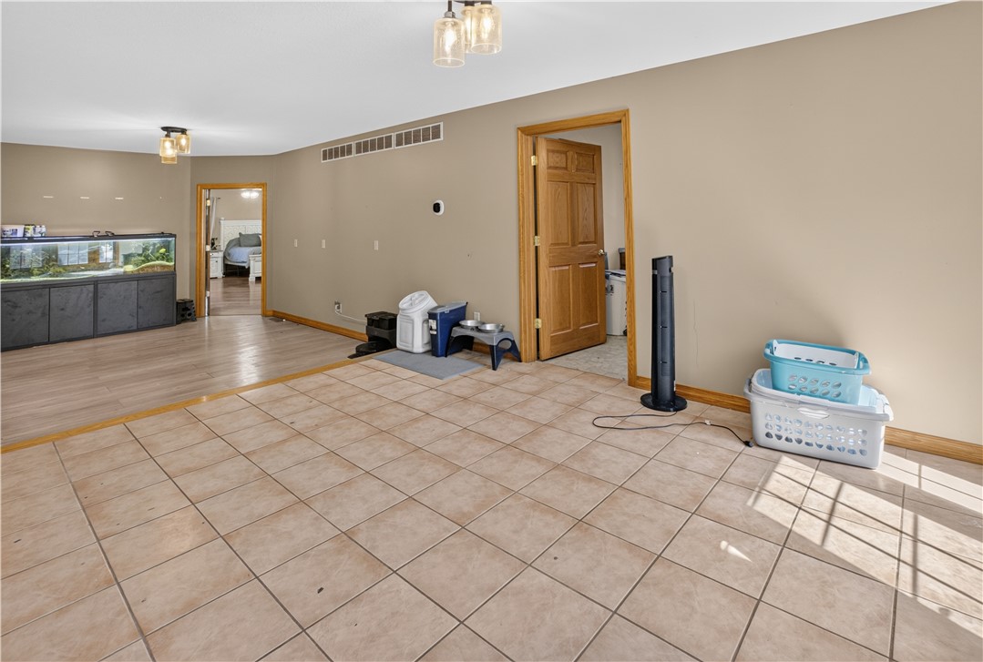 12178 N 1450th Street Property Photo 21