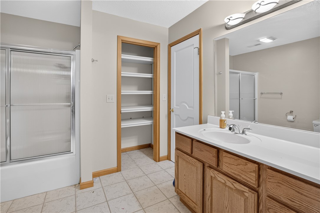 12178 N 1450th Street Property Photo 28