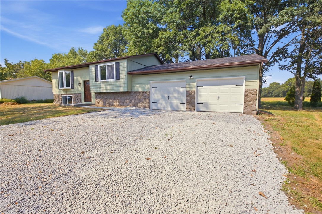 108 Casa Grande Drive Property Photo 3