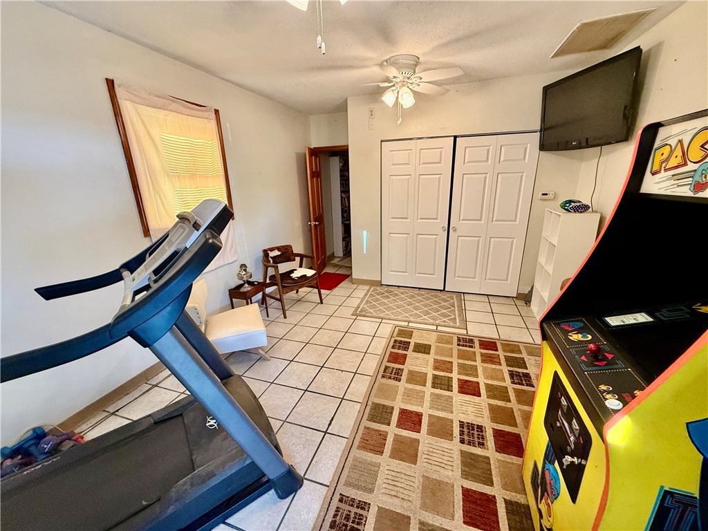 868 N Haynes Drive Property Photo 23