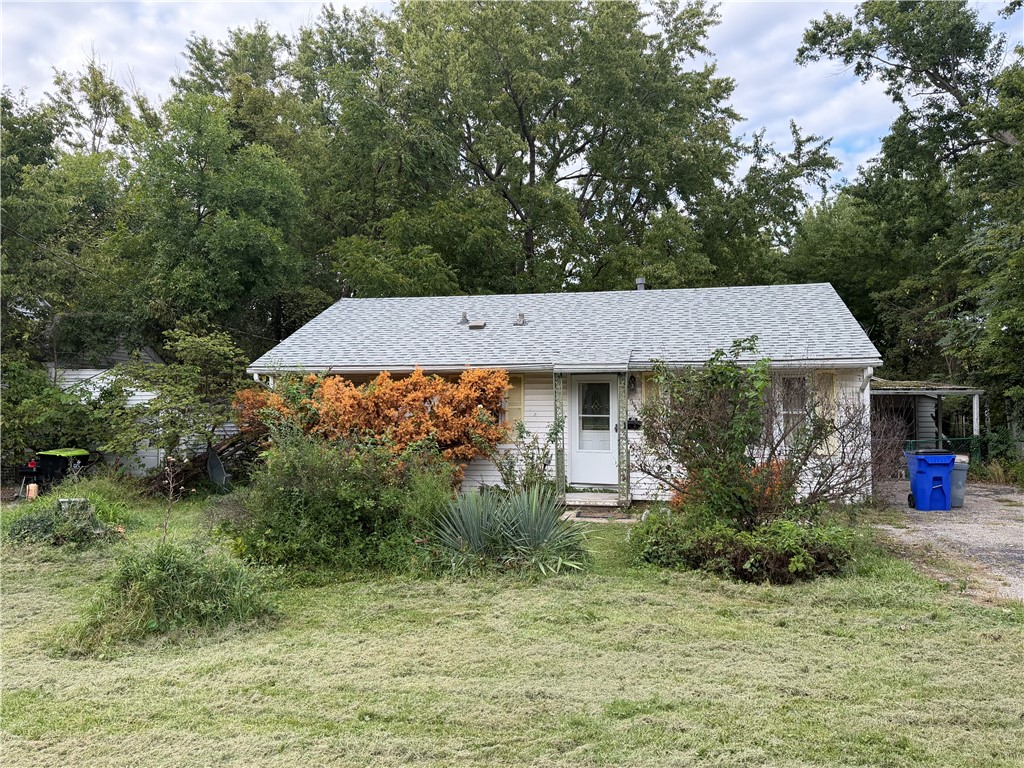 1632 Garfield Avenue Property Photo 1