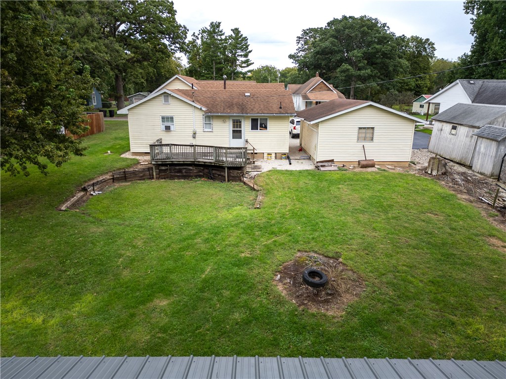 203 College Street Property Photo 24