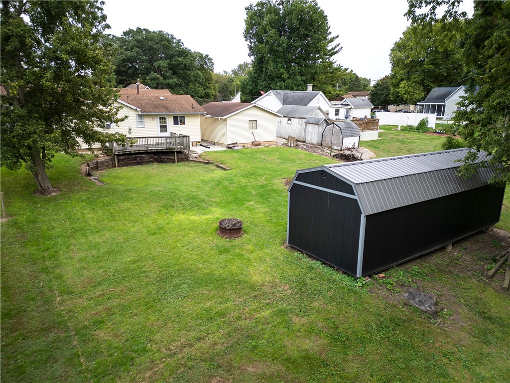 203 College Street Property Photo 27