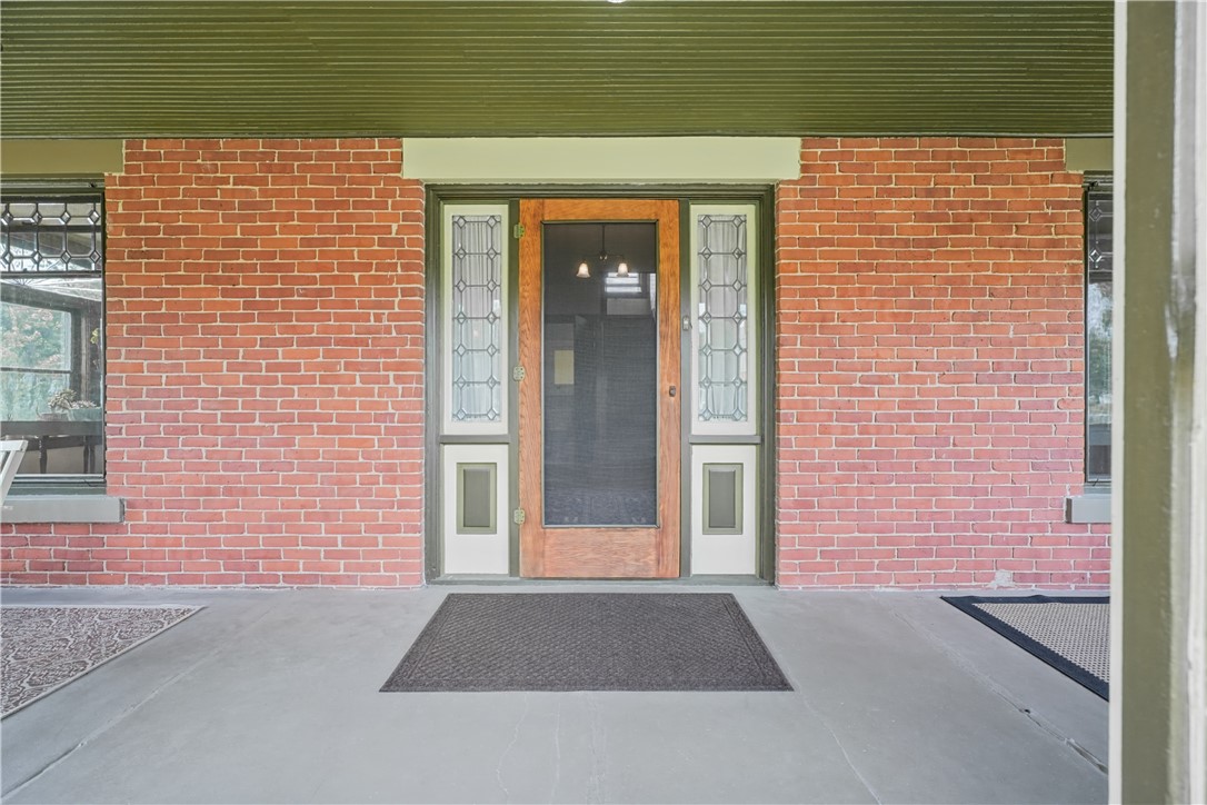 204 S Chicago Avenue Property Photo 4