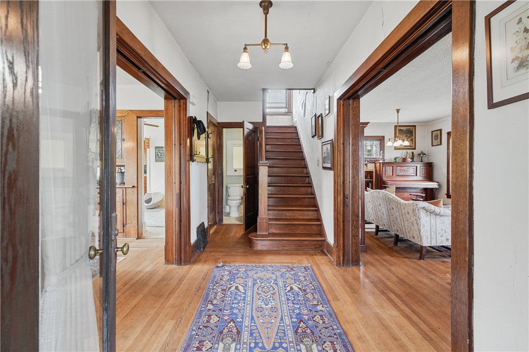 204 S Chicago Avenue Property Photo 7
