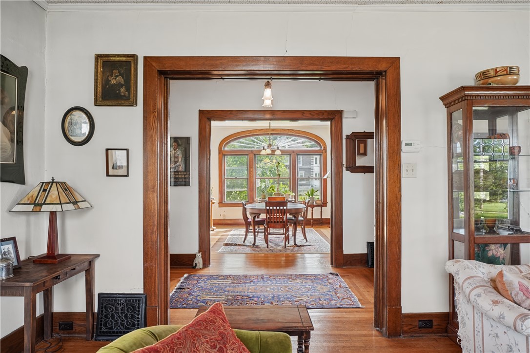 204 S Chicago Avenue Property Photo 12