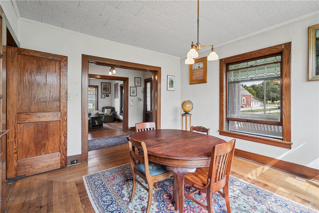 204 S Chicago Avenue Property Photo 15