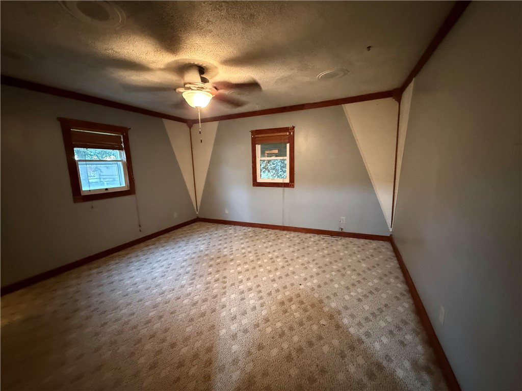 304 Buchanan Street Property Photo 18