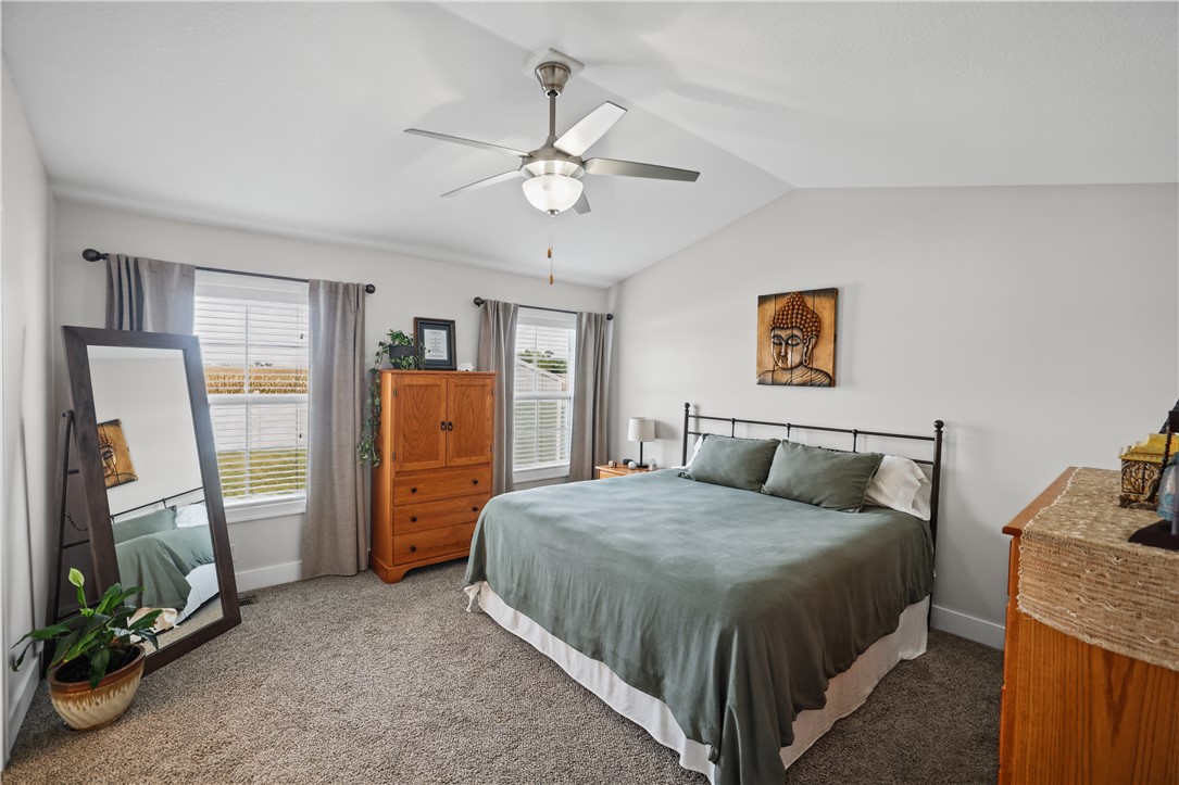 1121 Meadow Brook Court Property Photo 12