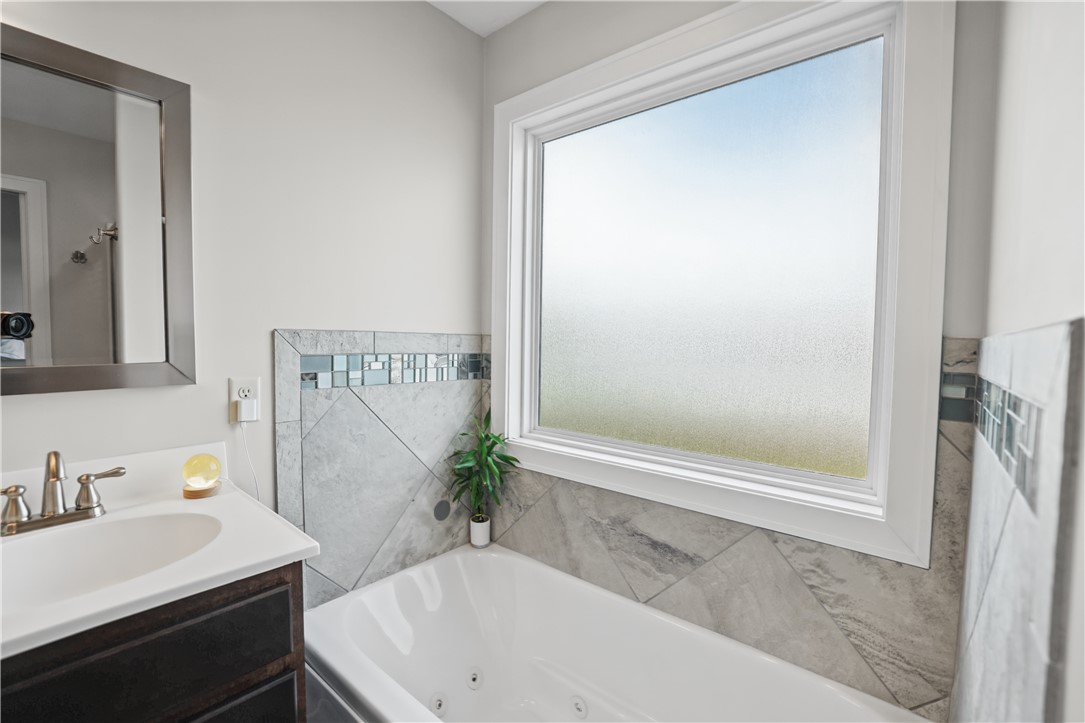 1121 Meadow Brook Court Property Photo 17