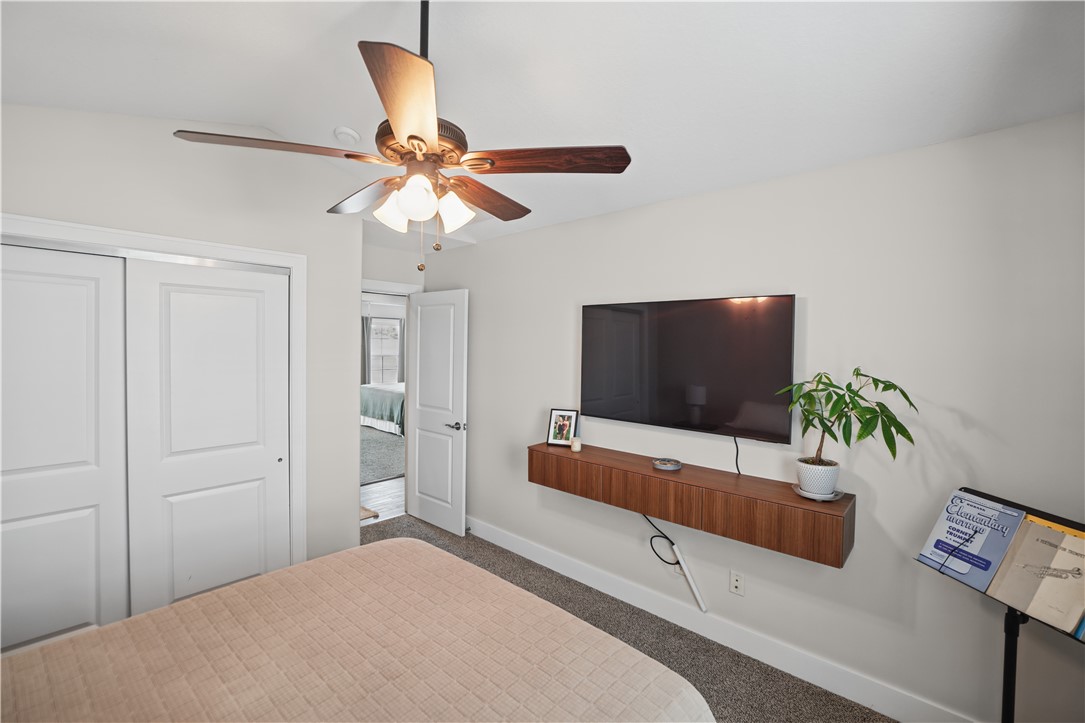 1121 Meadow Brook Court Property Photo 20