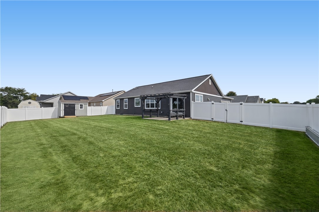 1121 Meadow Brook Court Property Photo 24