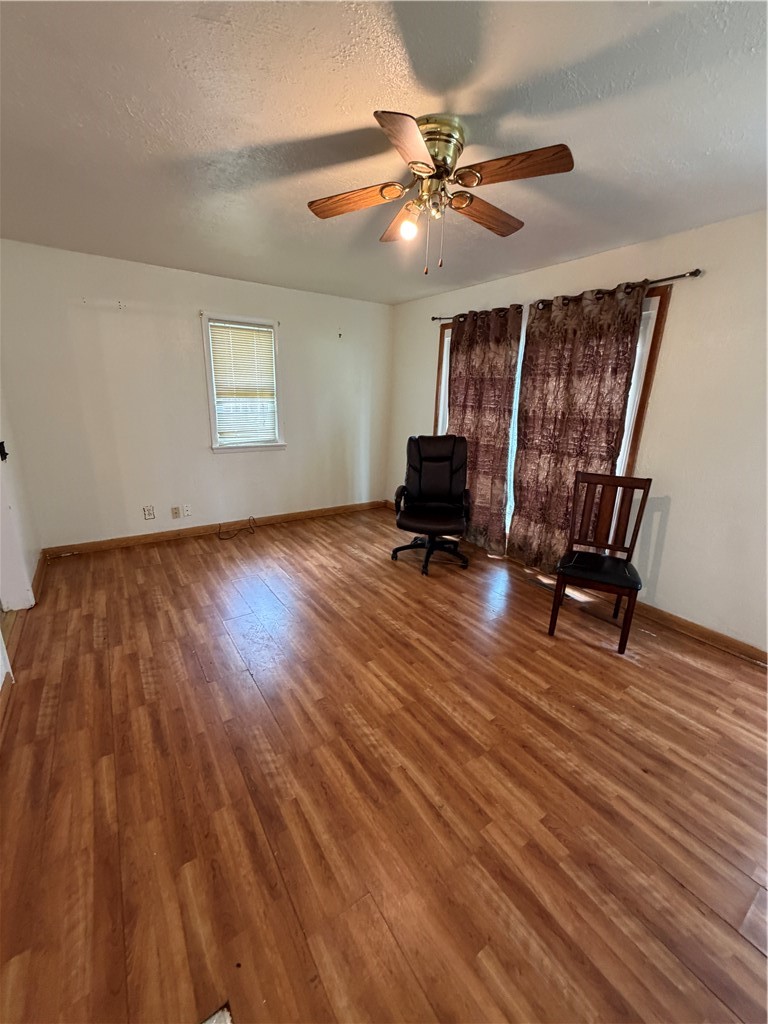 1308 E Williams Street Property Photo 7