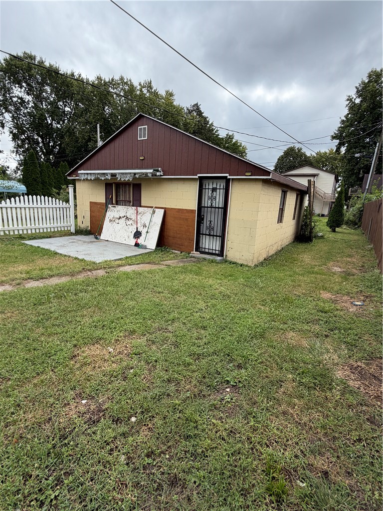 1308 E Williams Street Property Photo 18