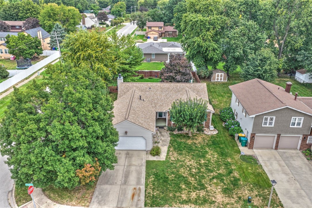 4674 Redbud Court Property Photo 2