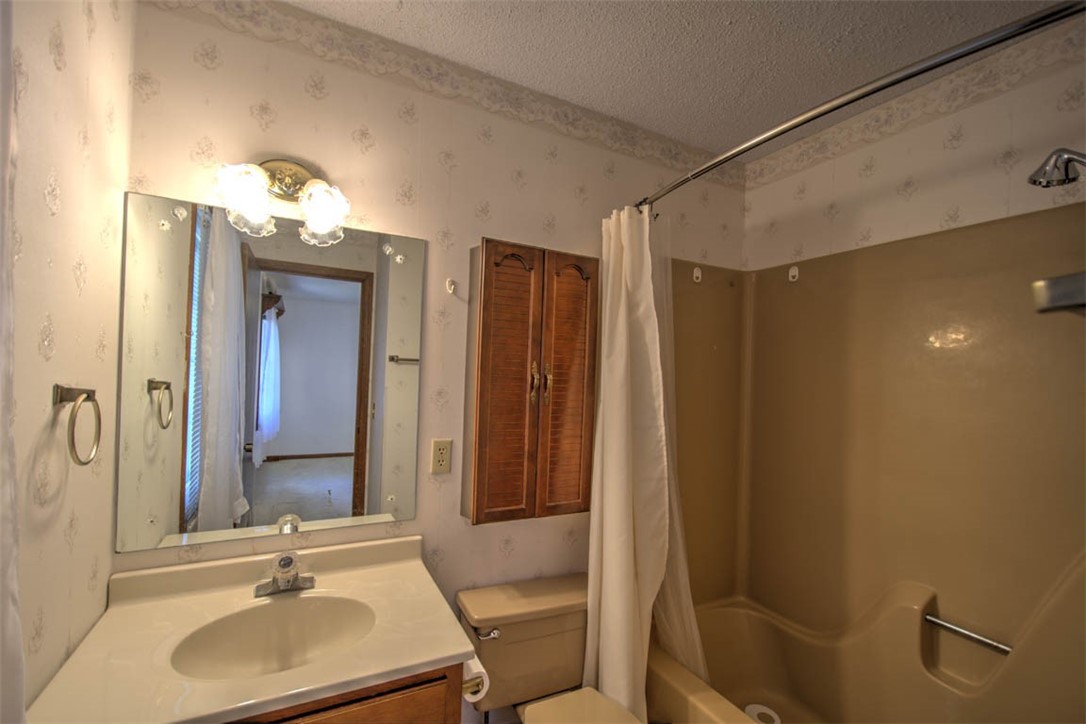4674 Redbud Court Property Photo 22