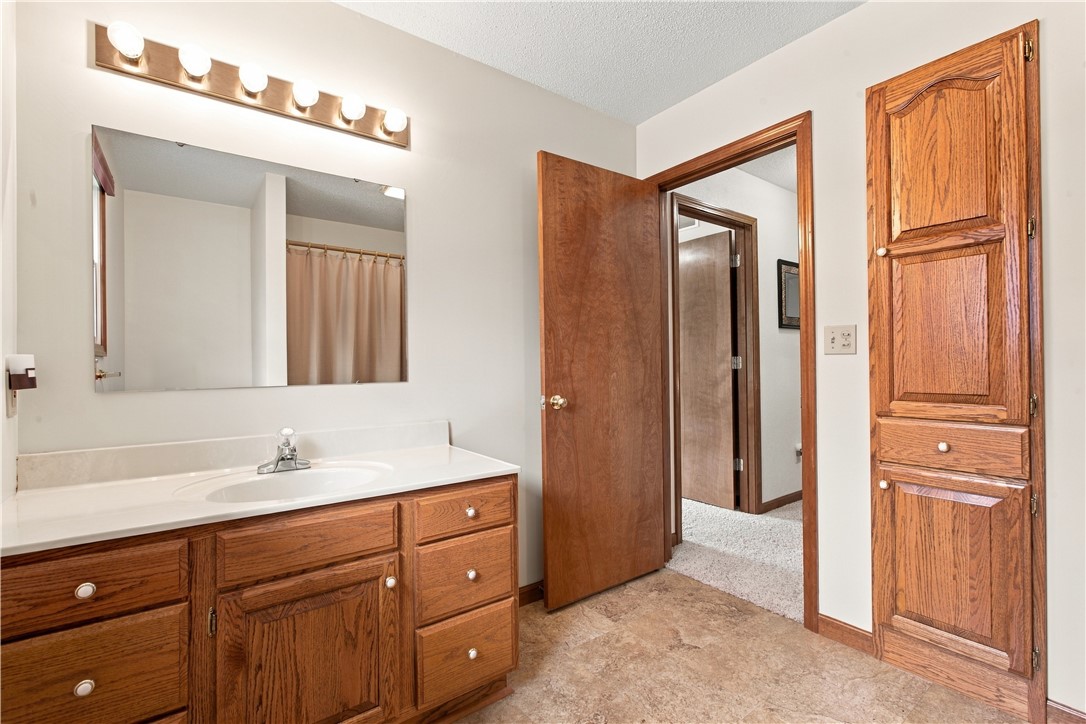 2110 Sycamore Street Property Photo 9