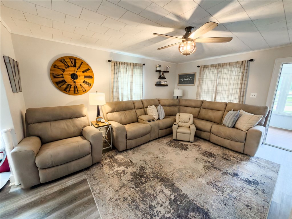 310 S Pike Street Property Photo 6