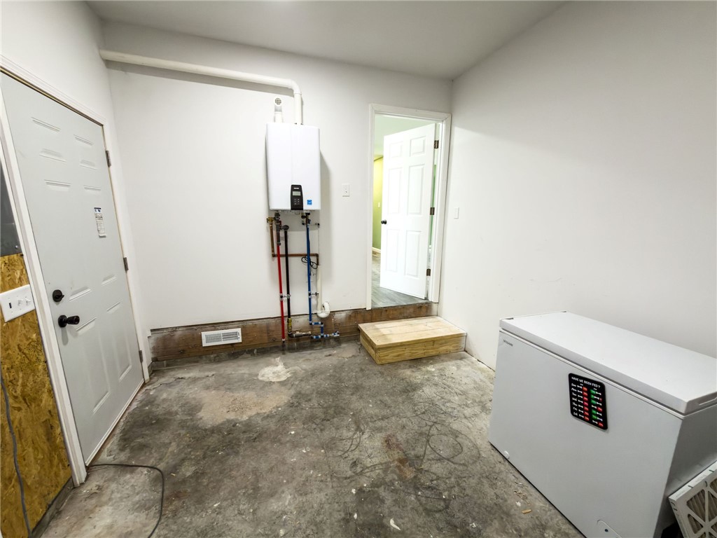 430 S 10th Street Property Photo 8