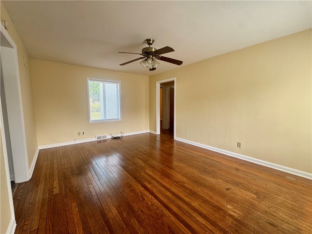 1208 S 14th Street Property Photo 2