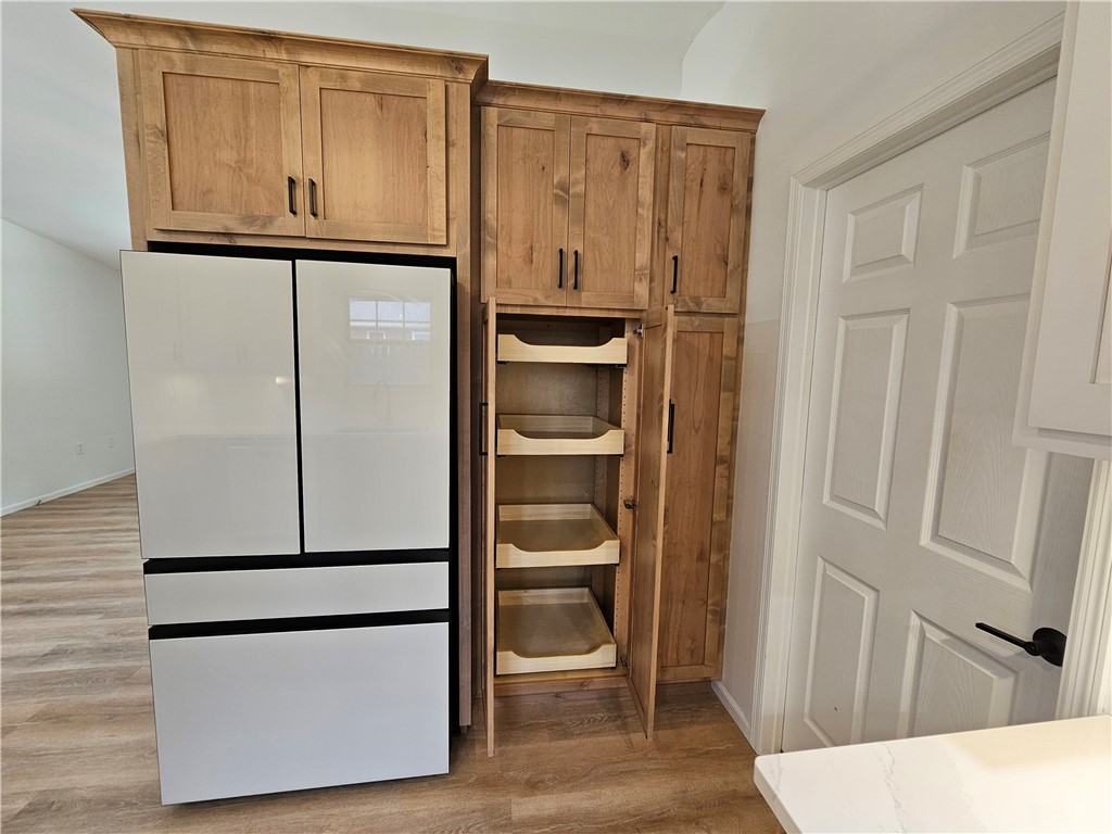 1097 County Road 700n Property Photo 11