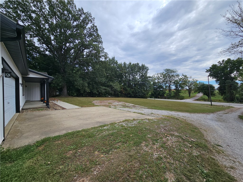 1097 County Road 700n Property Photo 32
