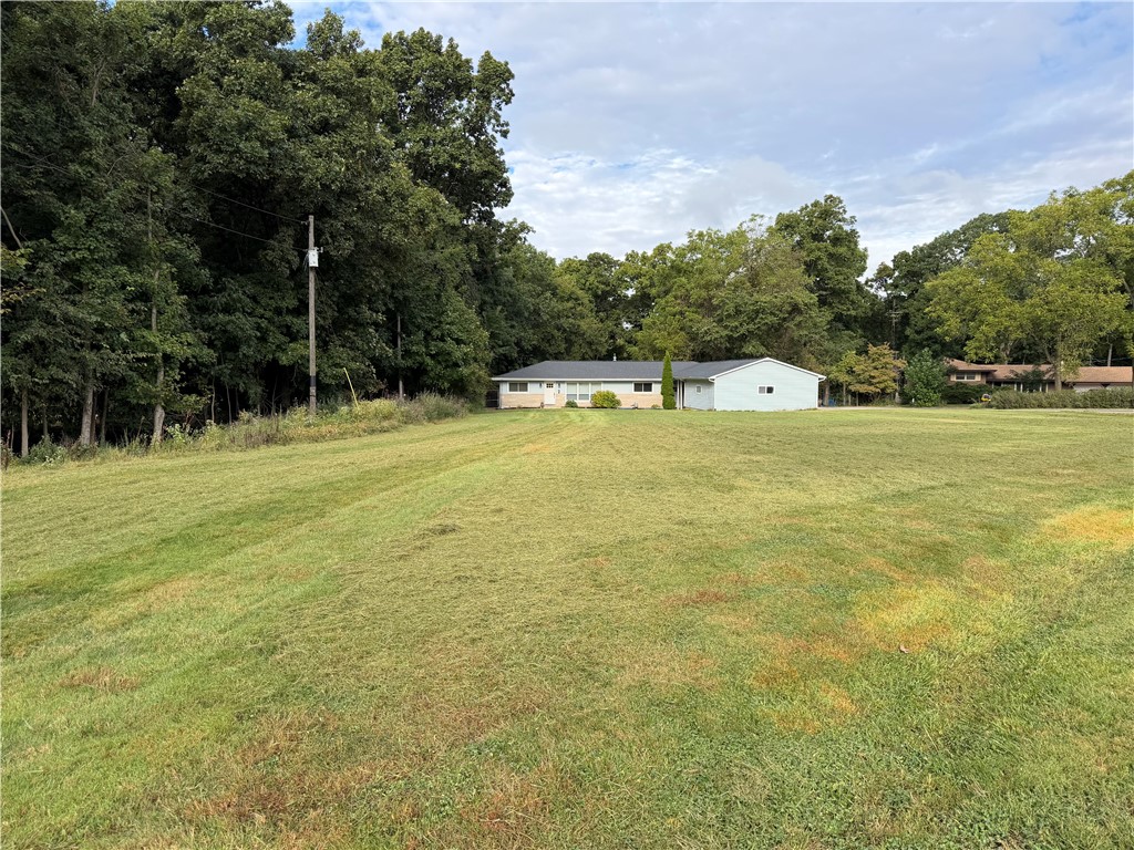 2 Hickory Ridge Property Photo 2