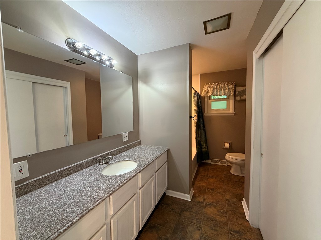 2 Hickory Ridge Property Photo 10
