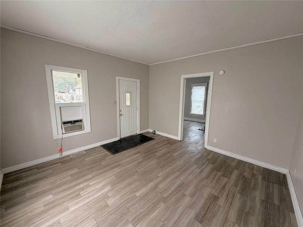127 Kentucky Avenue Property Photo 7