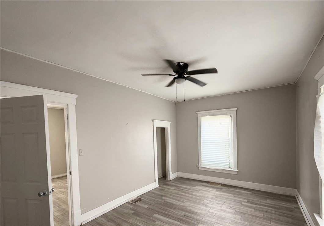 127 Kentucky Avenue Property Photo 11