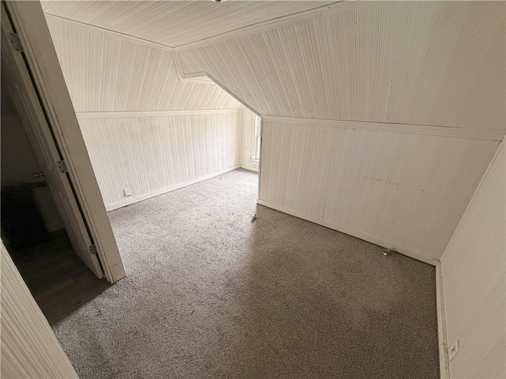 127 Kentucky Avenue Property Photo 14