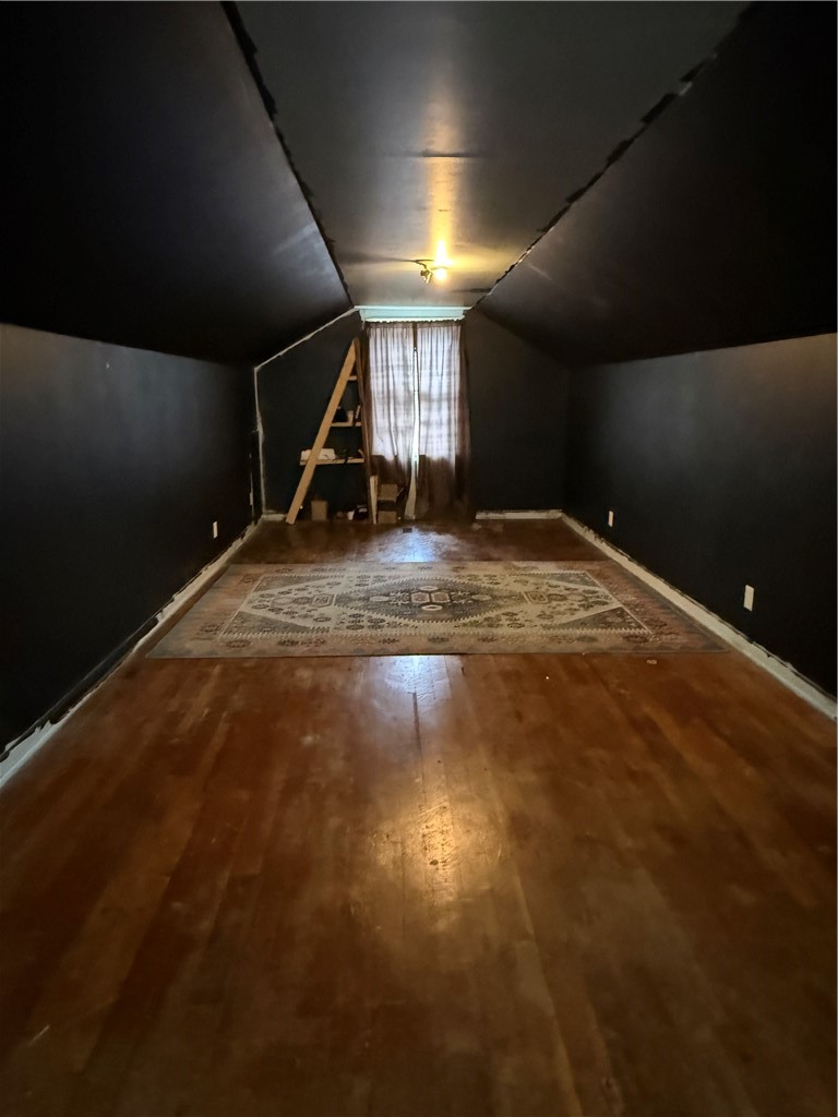 840 Hazel Avenue Property Photo 7